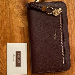 Henri Bendel BRAND NEW women’s brown wallet. Perfect condition
